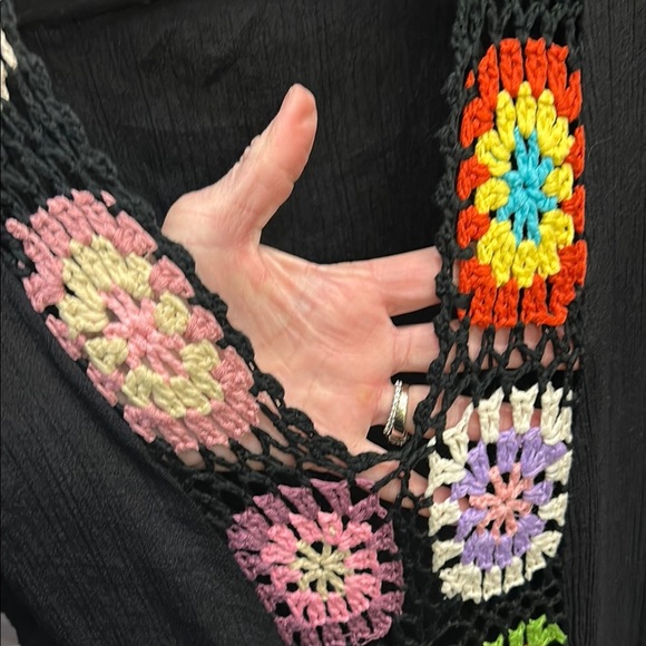 Black‎ Sheath Dress with Dolman Sleeves and Crew Neck - Picture 2 of 5